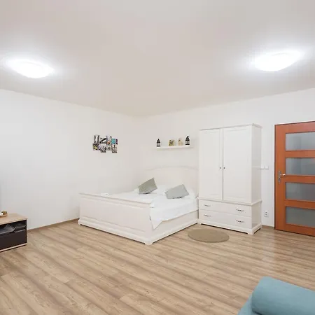 Appartement Historic Studio Old Town