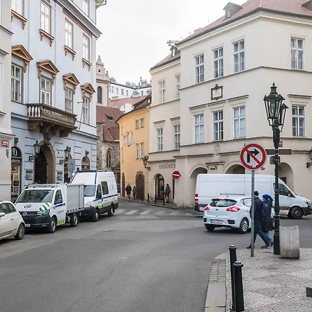 Historic Studio Old Town Appartement Praag